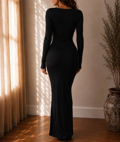Robe noire manches longues coupe sculptante