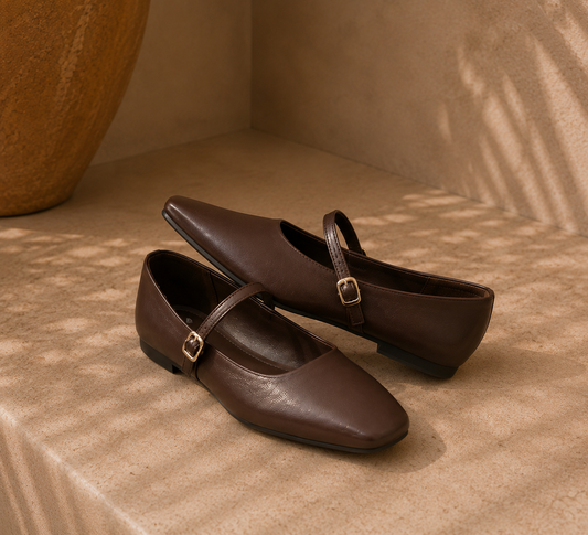 Ballerines Élégance Parisienne – Bride Dorée & Finition Minimaliste