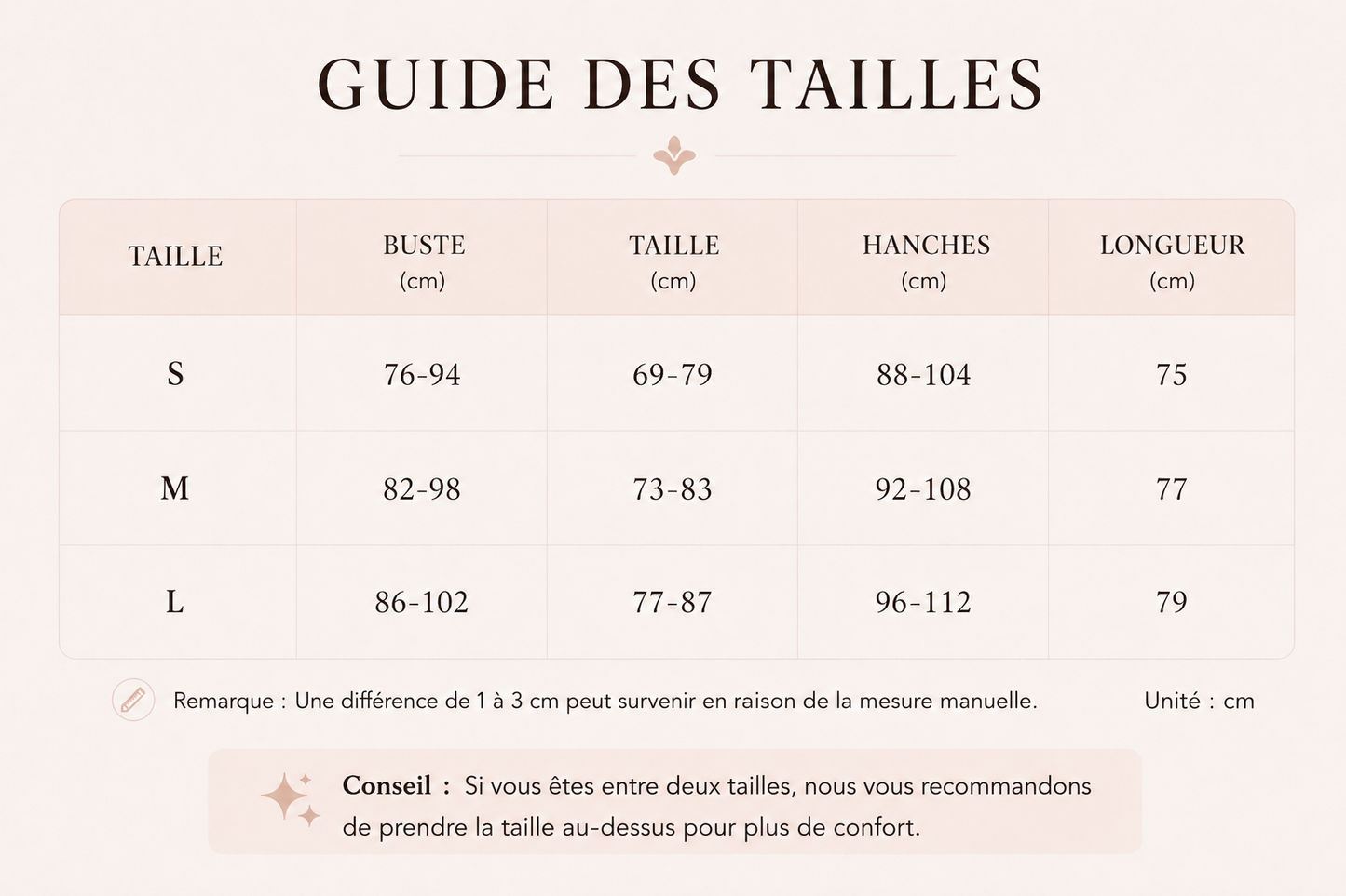 Robe Mini Drapée Élégante – Jaune Pastel & Noir