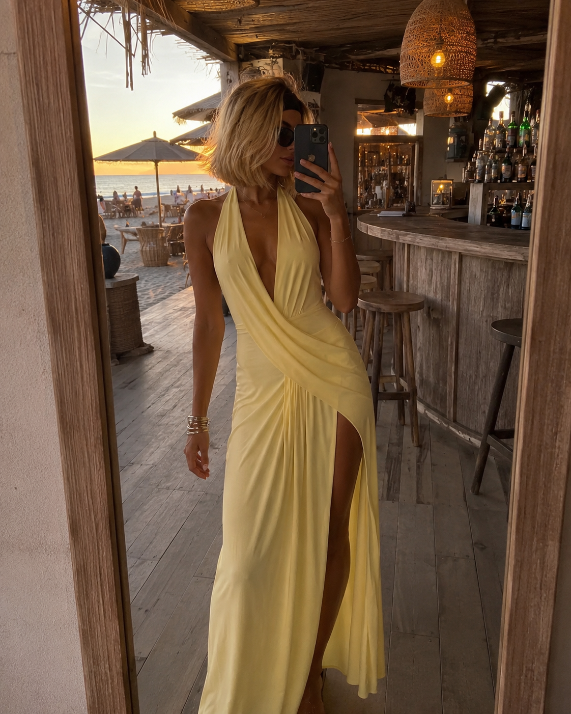 Robe Longue Drapée Élégante – Noir & Jaune Pastel